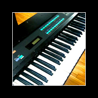 L[{[h(YAMAHA DX9 100)